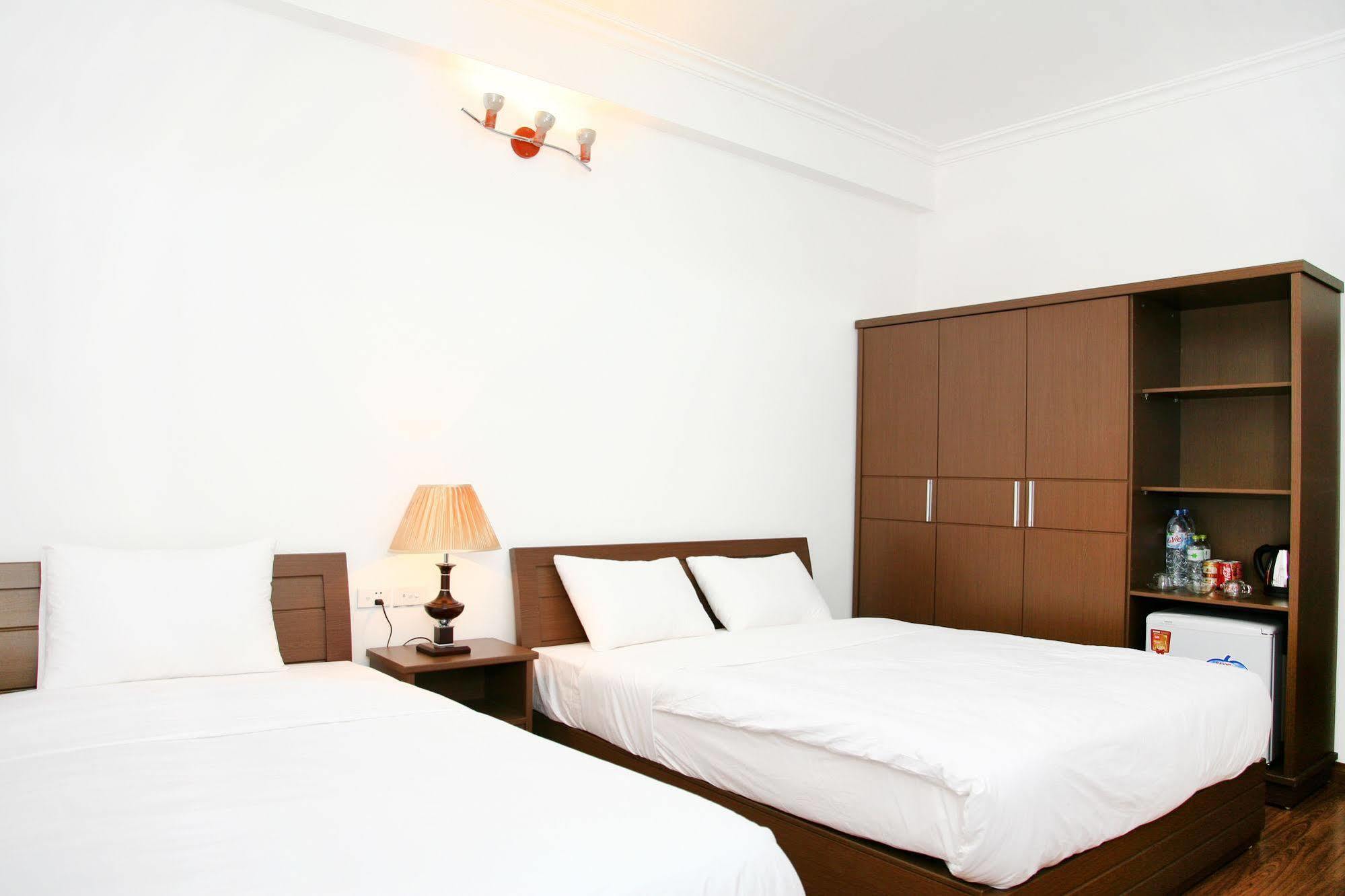 Especen Hotel Ханой Екстериор снимка